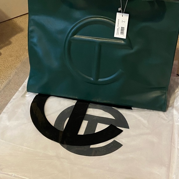 Telfar - Dark Olive BNWT, large - Picture 3 of 13
